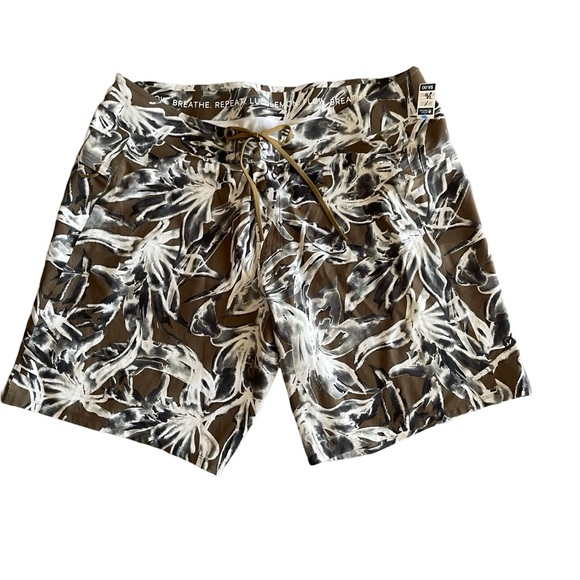 Lululemon Current State Board Short 9" Men’s 38 Botanical Multi Hawaiii NWOT - Picture 2 of 11